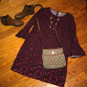 Dooney&Bourke Crossbody purse